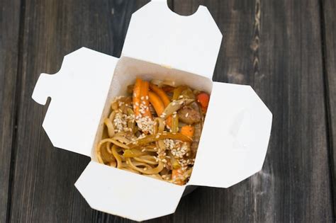 Noodle Delivery: A Delicious Adventure at Your Fingertips